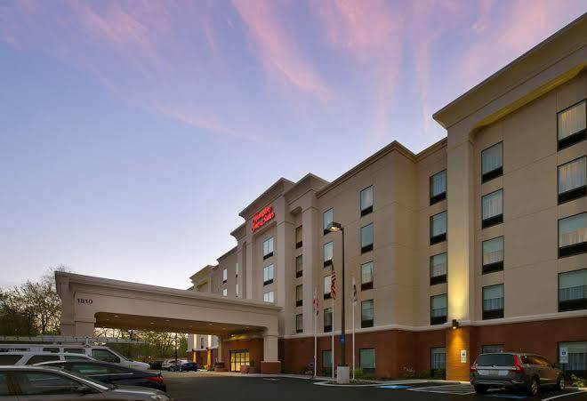 Hampton inn & suites baltimore woodlawn