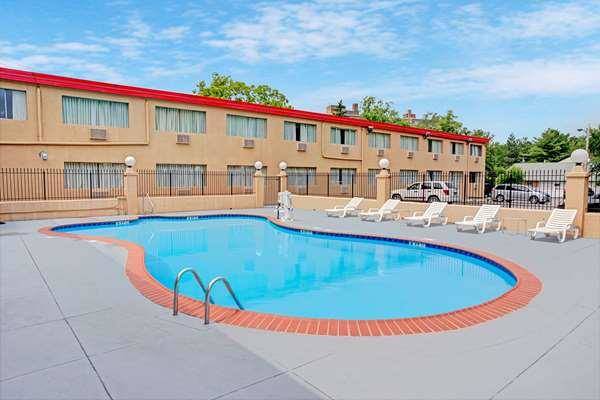 Howard johnson by wyndham pikesville