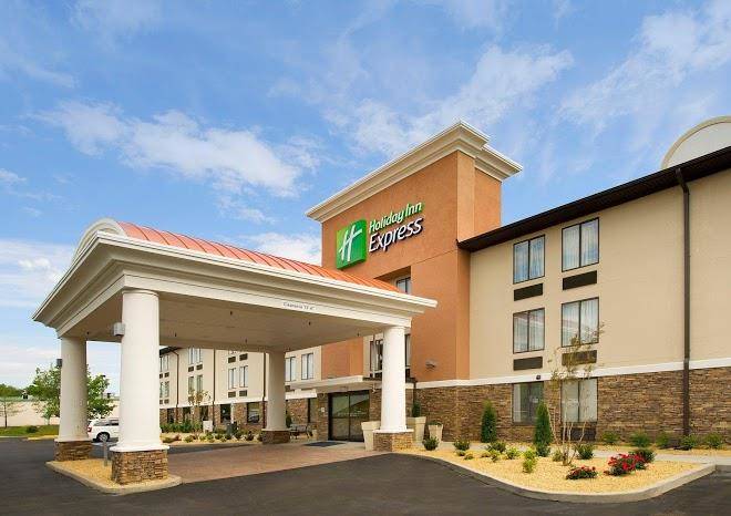 Holiday inn express waldorf