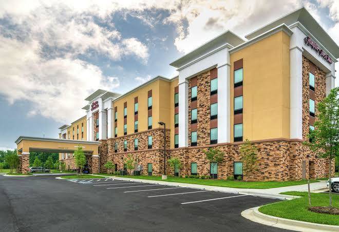 Hampton inn & suites glenarden washington dc