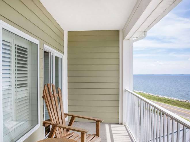 Island inn & suites ascend hotel collection
