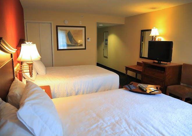 Hampton inn easton
