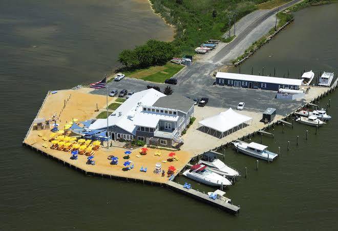 Lowes wharf marina inn