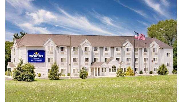 Microtel Inn & Suites By Wyndham Hagerstown Image