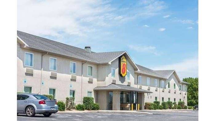 Super 8 by wyndham hagerstown halfway area