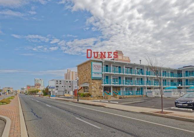 Dunes court