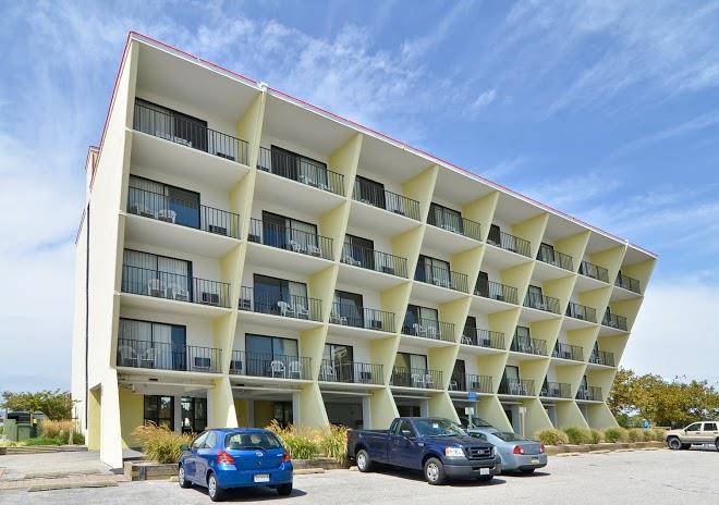Sea bay hotel