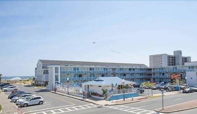 Thunderbird beach motel