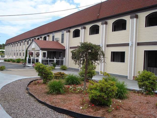 All seasons inn & suites bourne