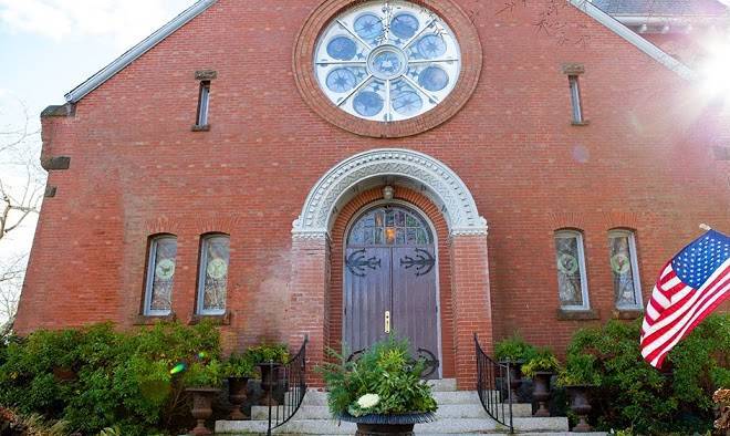 Belfry Inn And Bistro Image