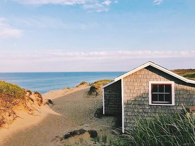 Cooks by the ocean