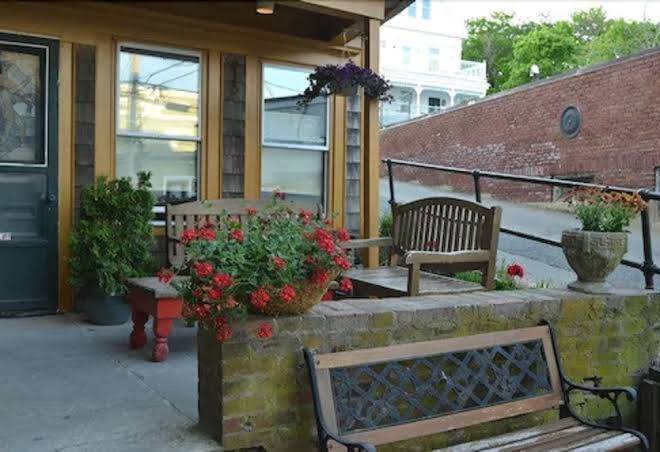 Crew's Quarters Image