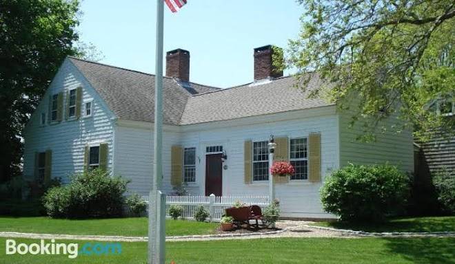 Mulberry tree inn
