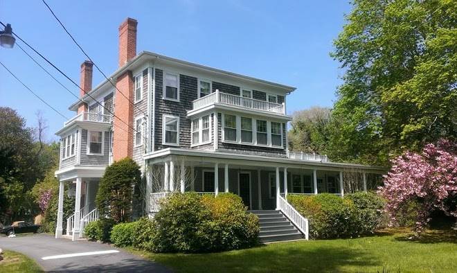 Old sea pines inn