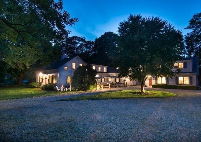 Parsonage inn