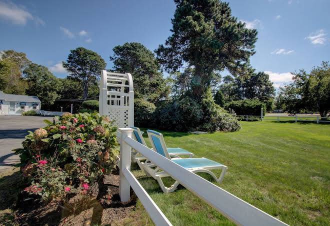 Sandy Neck Motel Image