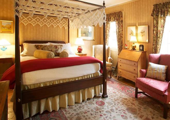 Stockbridge country inn