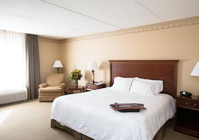 Hampton Inn Raynham Taunton Image