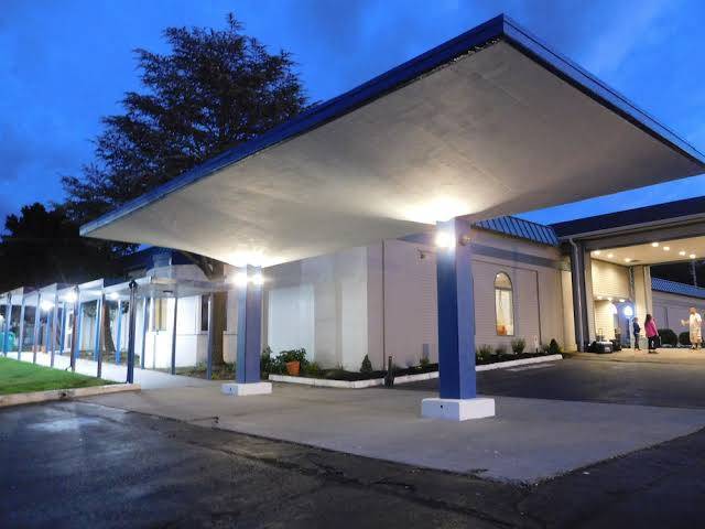 Whaler Inn And Suites Image