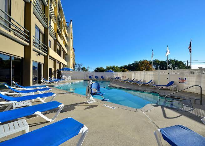 Best western plus north shore hotel
