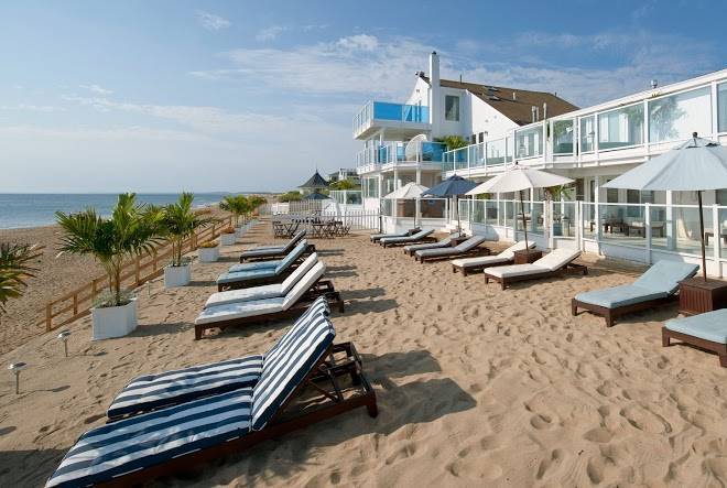 Blue Inn On The Beach Image