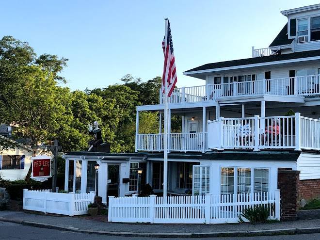 Peg Leg Inn At Front Beach Image