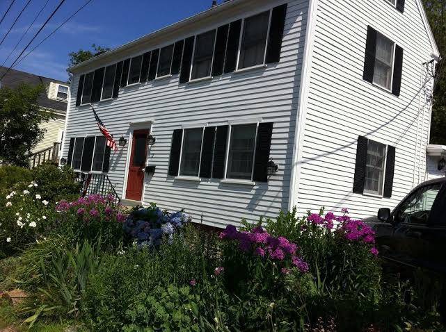 Tuck inn