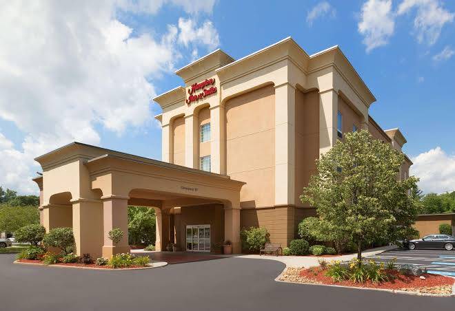 Hampton inn & suites greenfield