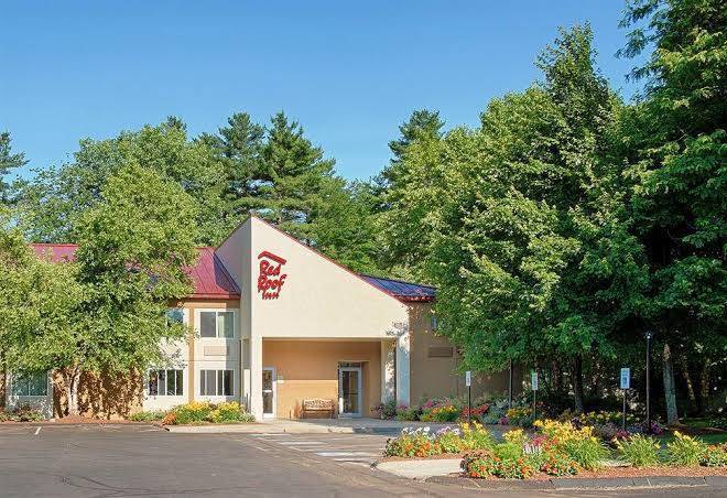 Red roof plus+ south deerfield amherst