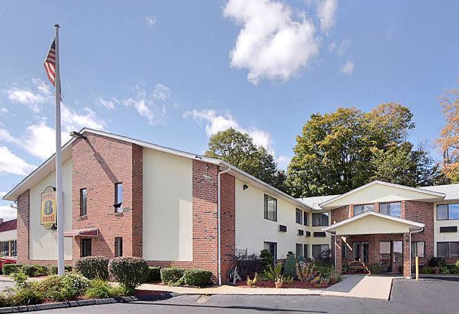 Super 8 by wyndham west springfield route 5