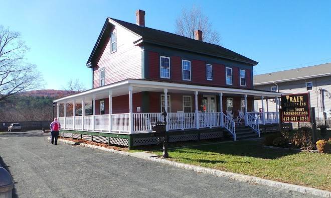 The trainmaster's inn