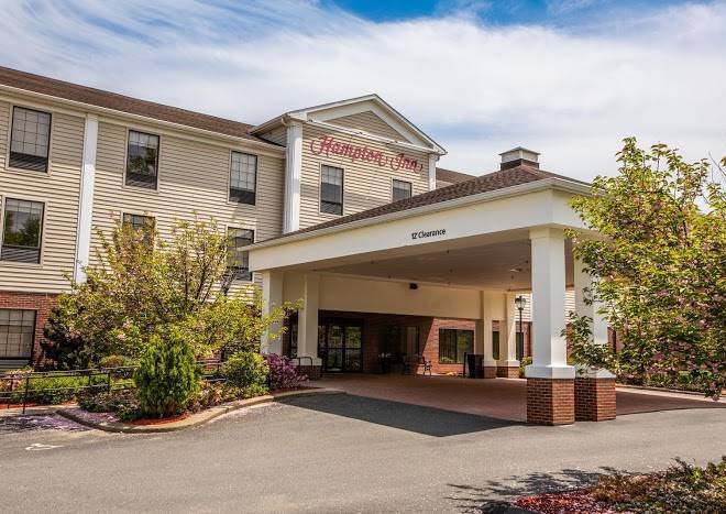 Hampton inn hadley amherst area
