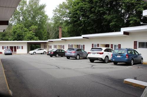 Bedford motel