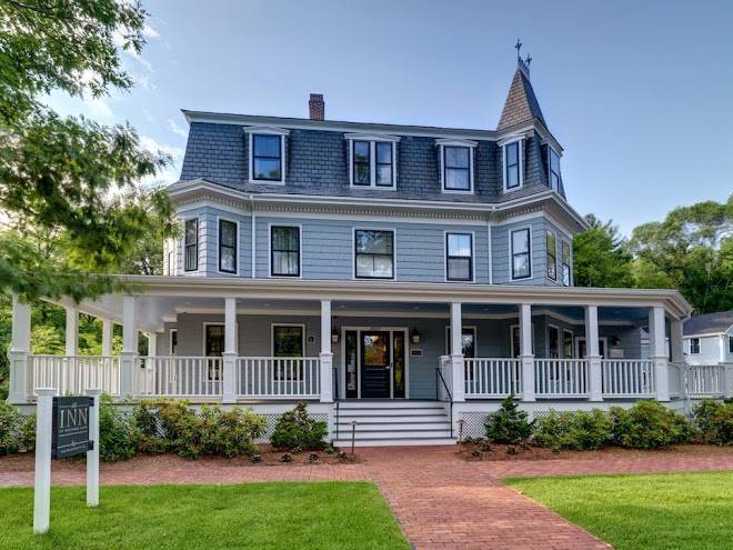 The inn at hastings park