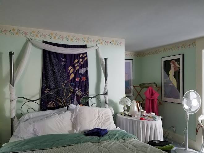 Walden thoreau's b & b