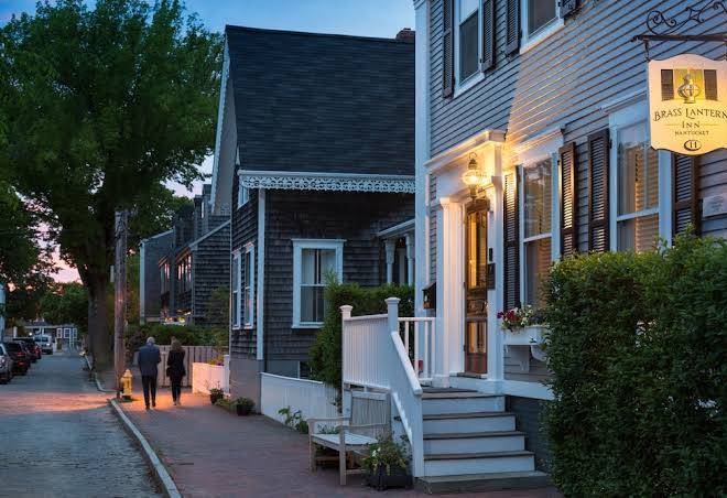 Brass lantern inn