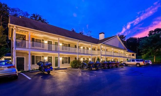 Best western plus cold spring