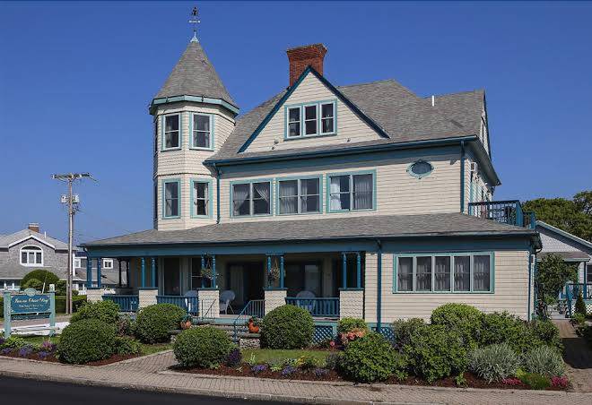 Inn on onset bay
