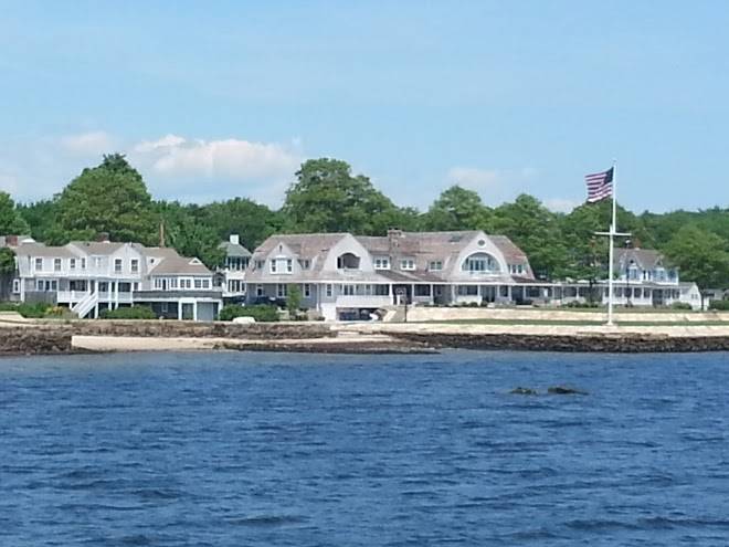 The inn on shipyard park