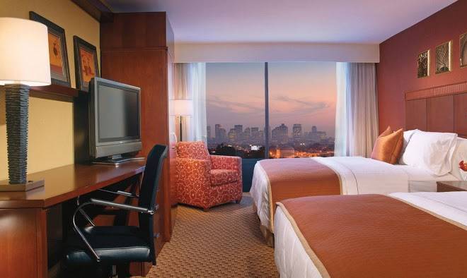 Courtyard By Marriott Boston Logan Airport Image