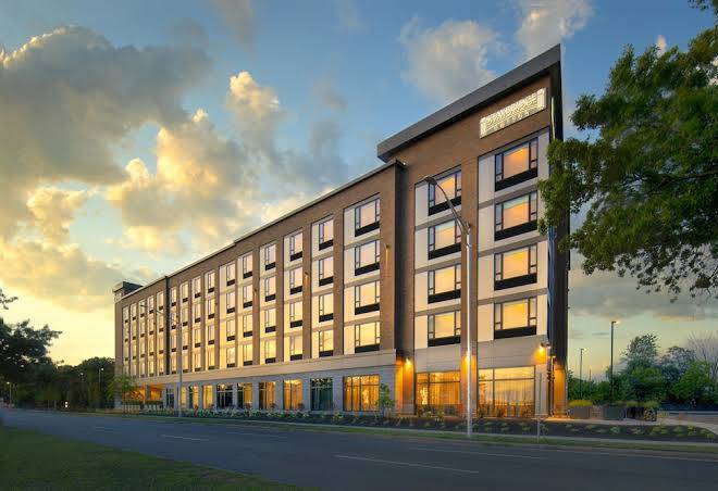 Holiday inn express boston logan airport revere