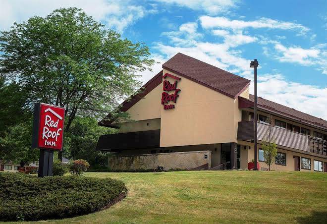 Red roof inn boston southborough worcester