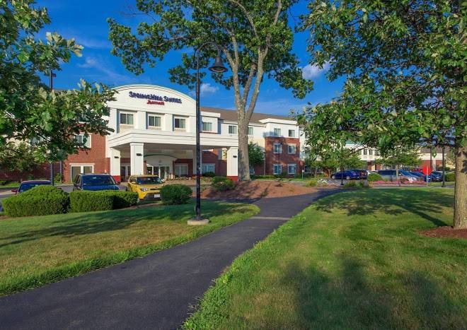 Springhill suites by marriott devens common center