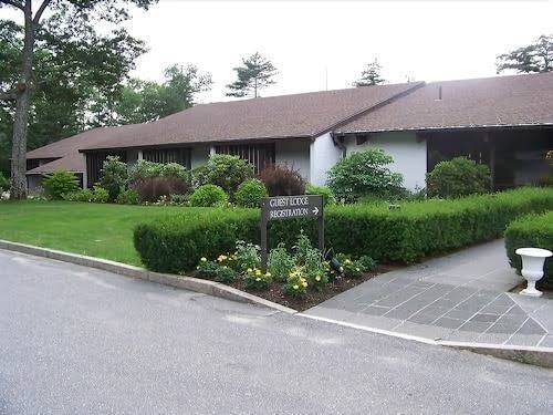 The lodge at the international