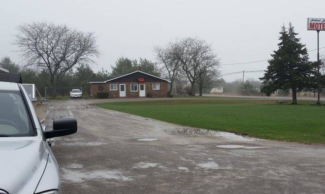 Hubbard lake motel