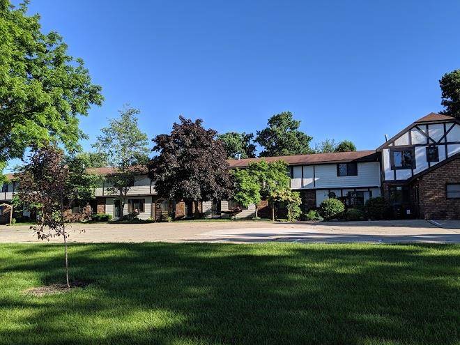 Hop & Vine Inn Image