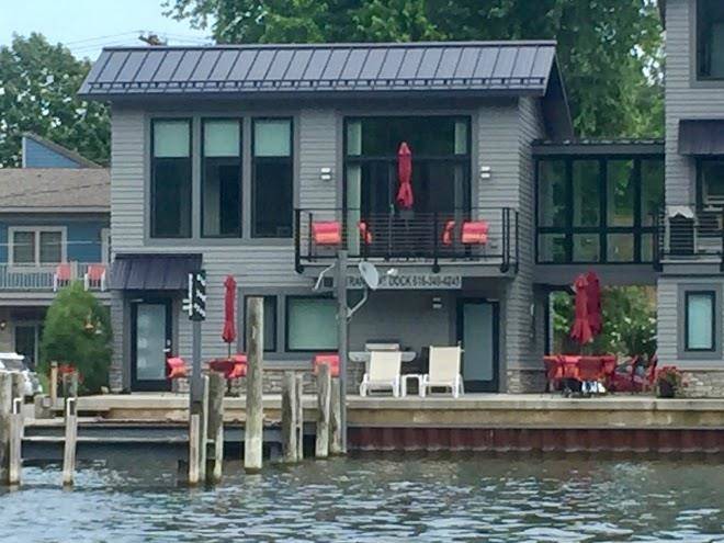Saugatuck landings luxury suites and marina