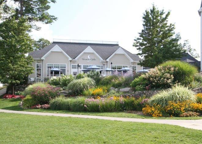 Bay pointe inn
