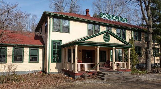 Gordon beach inn