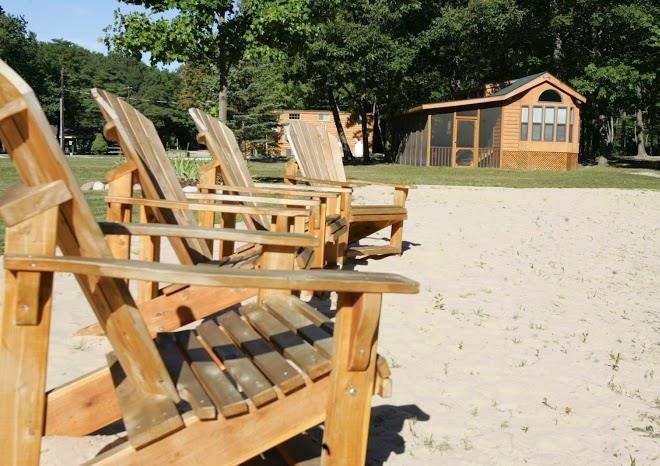 Lakeside Cabins Resort Image